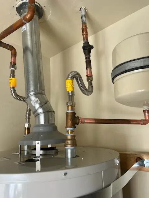 Water heater installation and plumbing repair in Tomlinson Mill